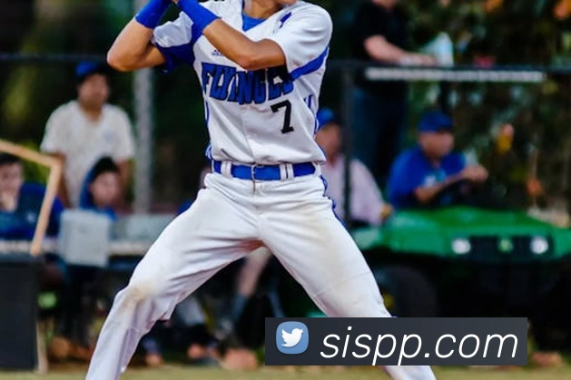 詹姆斯最贵篮球鞋拍出高价 纪念意义与收藏价值受关注